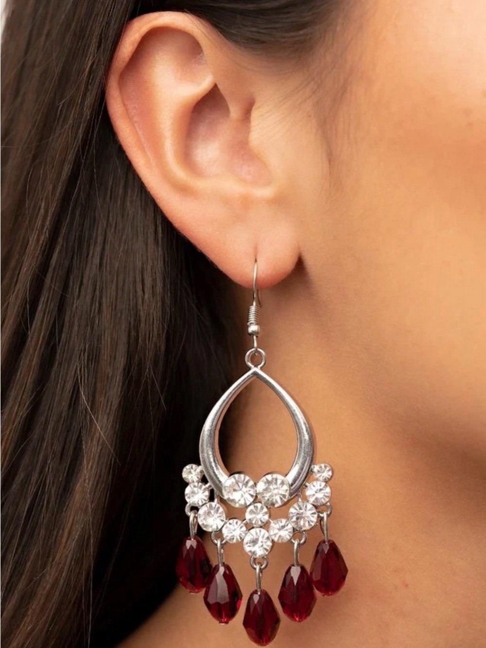 Paparazzi Earring ~ Famous Fashionista - Red